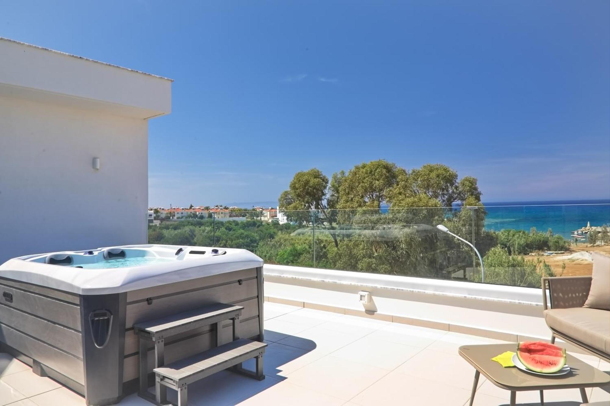 Seaview Luxury Villa Jacuzzi & Pool! 2 Min Beach プロタラス エクステリア 写真
