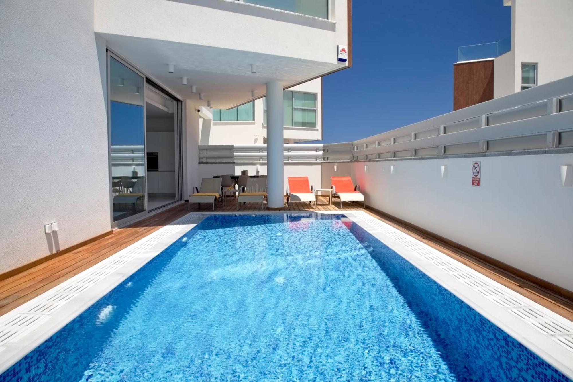 Seaview Luxury Villa Jacuzzi & Pool! 2 Min Beach プロタラス エクステリア 写真