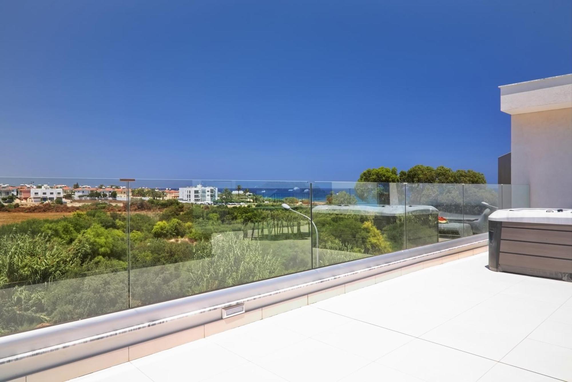 Seaview Luxury Villa Jacuzzi & Pool! 2 Min Beach プロタラス エクステリア 写真